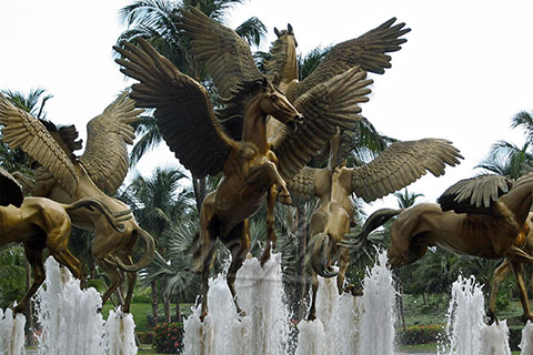 Unique Large Garden Bronze Horses Fountain With Statues