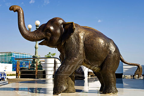 Handmade antique bronze elephant animal sculptures