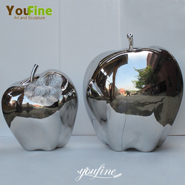 2021 Mirror polished Modern Metal Sculpture in Stainless Steel for sale